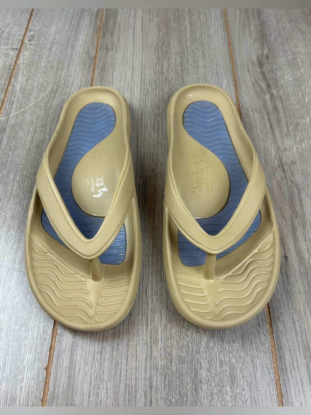 Cheeks Sandals Womens 10 Tony Little Cushioned Flip Flops Thong Beige